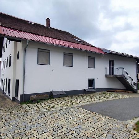 Ferienwohnung Weber ฟรายยุง ภายนอก รูปภาพ